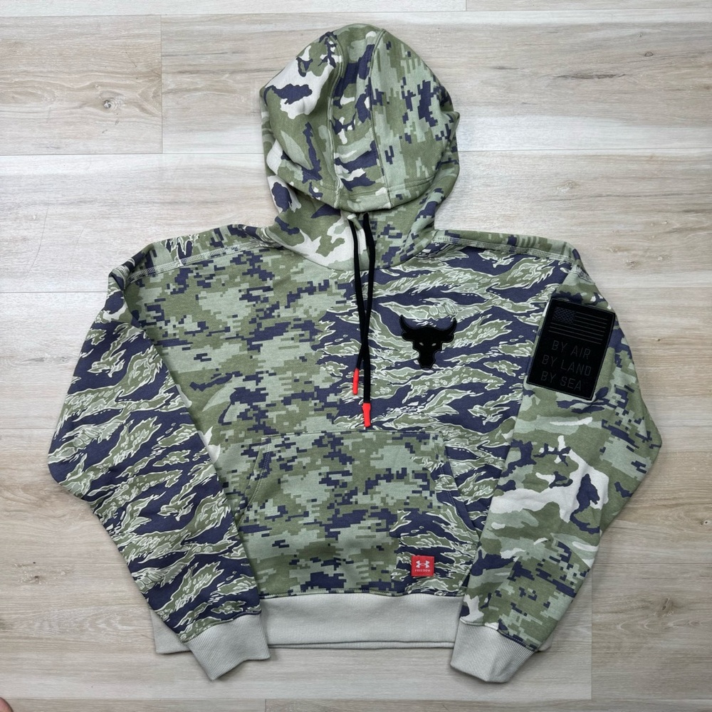 Under Armour Project Rock Veterans Day Fleece Hoodie Women Size M,L, XL